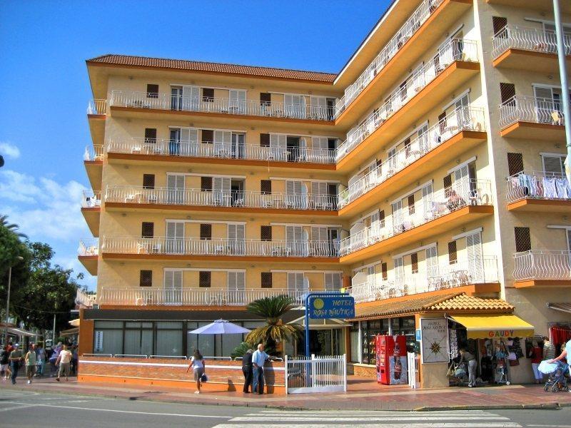 โรงแรมโรซา นอติกา มัลกรัตเดมาร์ ภายนอก รูปภาพ